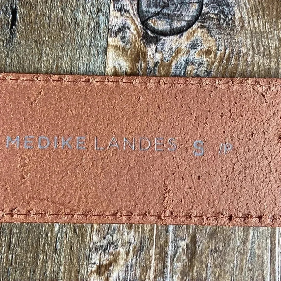Medike Landes | Brown Leather Belt - Picture 5 of 7